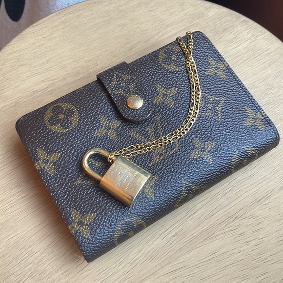 Louis Vuitton Lock Necklace #320
Authentic - Picture 6 of 7